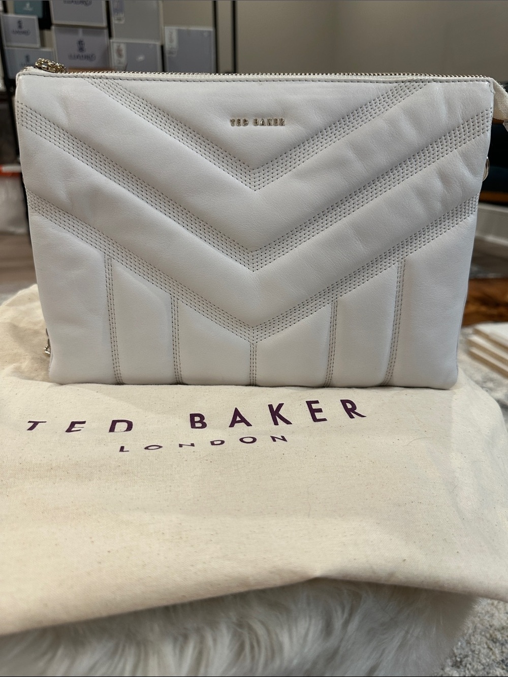 Ted Baker White Quilted Chevron Leather Wristlet Clutch